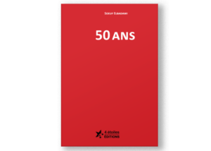 Couverture du livre « 50 ANS – Contribution » de Souef Elbadawi, publié par les éditions 4 Étoiles, avec un design minimaliste rouge vif et une présentation en recto verso.